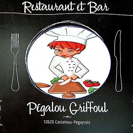 La Petite Maison Des Artistes Castelnau-Pégayrols المظهر الخارجي الصورة