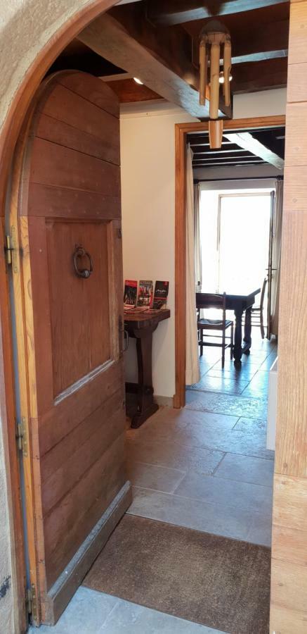 La Petite Maison Des Artistes Castelnau-Pégayrols المظهر الخارجي الصورة